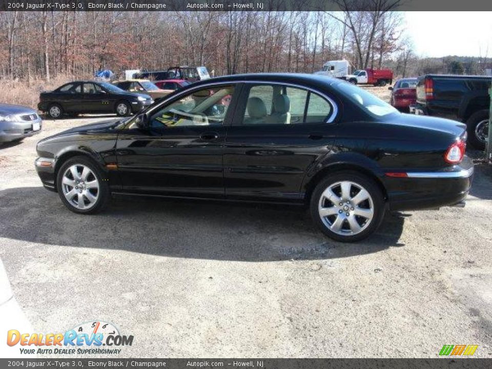 2004 Jaguar X-Type 3.0 Ebony Black / Champagne Photo #8