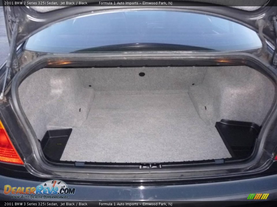 2001 BMW 3 Series 325i Sedan Jet Black / Black Photo #22