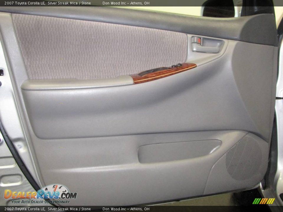 2007 Toyota Corolla LE Silver Streak Mica / Stone Photo #14
