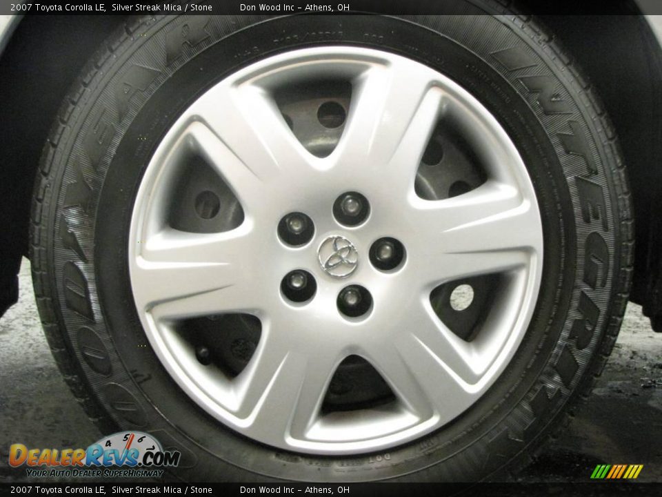 2007 Toyota Corolla LE Silver Streak Mica / Stone Photo #21