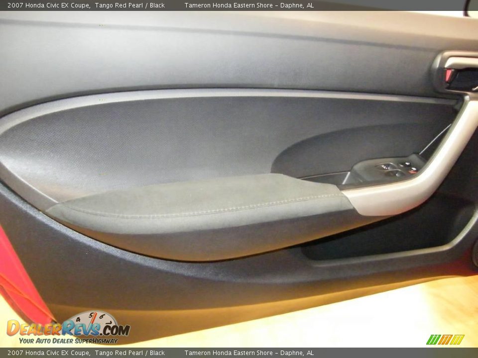 2007 Honda Civic EX Coupe Tango Red Pearl / Black Photo #17