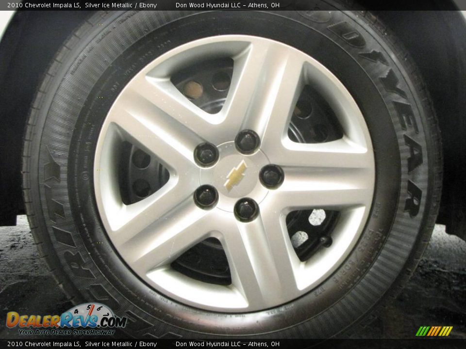 2010 Chevrolet Impala LS Silver Ice Metallic / Ebony Photo #21