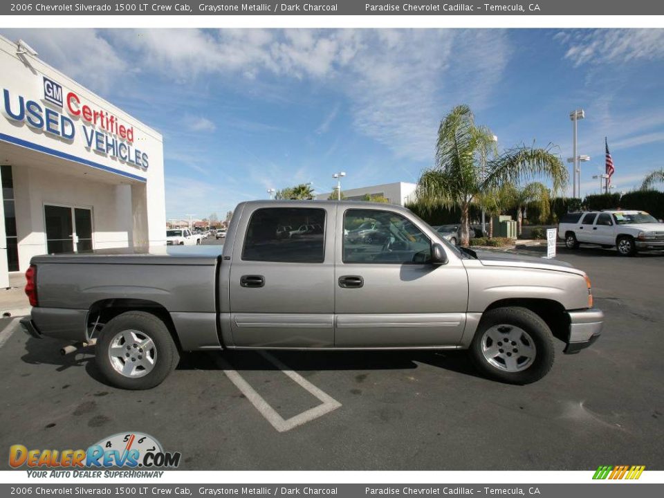 2006 Chevrolet Silverado 1500 LT Crew Cab Graystone Metallic / Dark Charcoal Photo #12