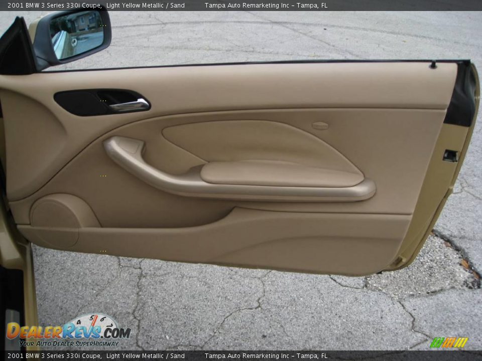 2001 BMW 3 Series 330i Coupe Light Yellow Metallic / Sand Photo #19