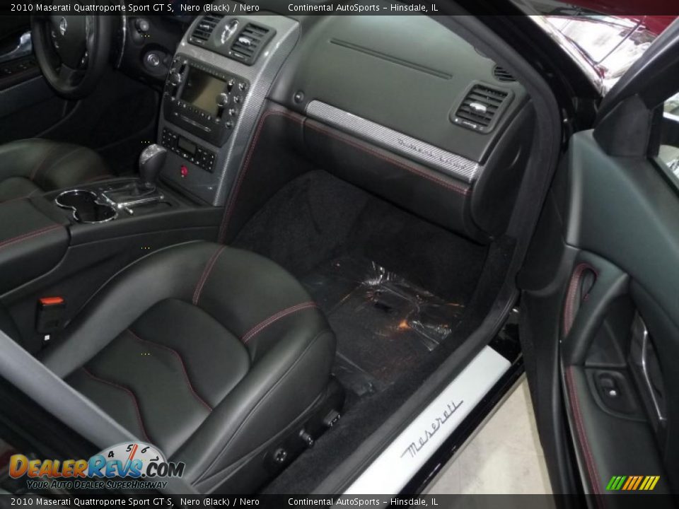 2010 Maserati Quattroporte Sport GT S Nero (Black) / Nero Photo #28