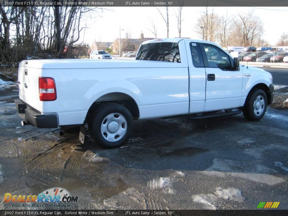 2007 Ford F150 XL Regular Cab Oxford White / Medium Flint Photo #4