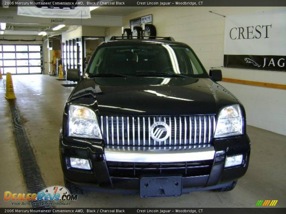2006 Mercury Mountaineer Convenience AWD Black / Charcoal Black Photo #3