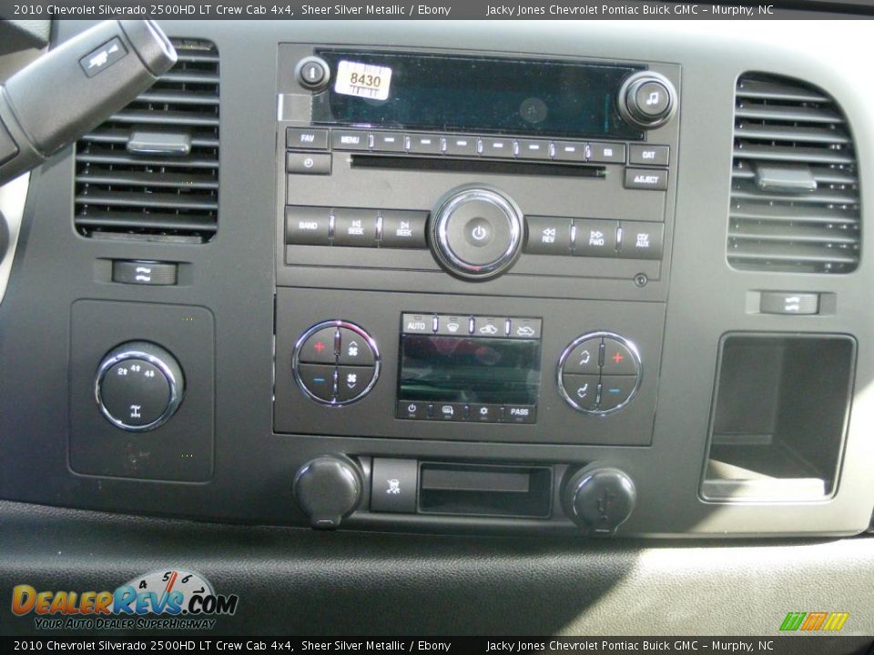 2010 Chevrolet Silverado 2500HD LT Crew Cab 4x4 Sheer Silver Metallic / Ebony Photo #14