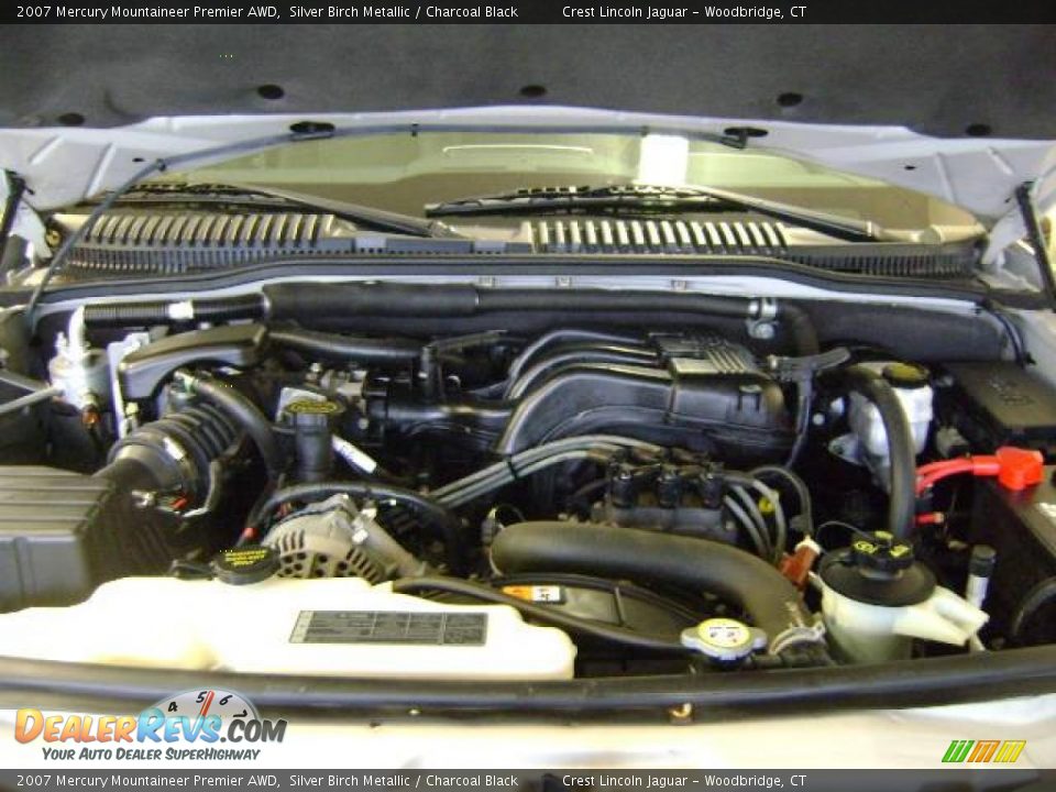 2007 Mercury Mountaineer Premier AWD Silver Birch Metallic / Charcoal Black Photo #4