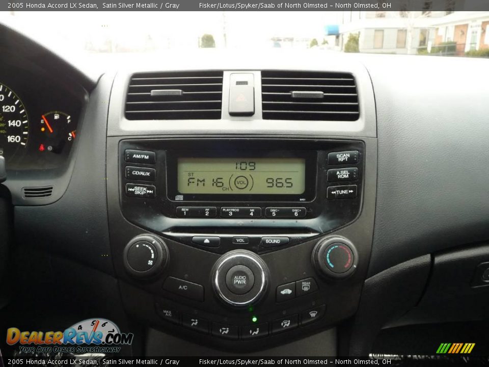 2005 Honda Accord LX Sedan Satin Silver Metallic / Gray Photo #15