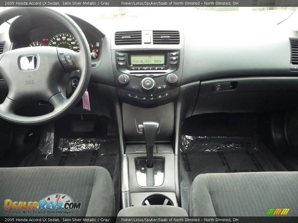 2005 Honda Accord LX Sedan Satin Silver Metallic / Gray Photo #17