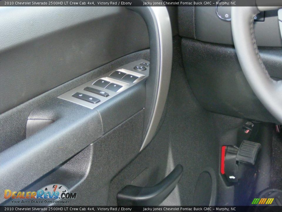 2010 Chevrolet Silverado 2500HD LT Crew Cab 4x4 Victory Red / Ebony Photo #13