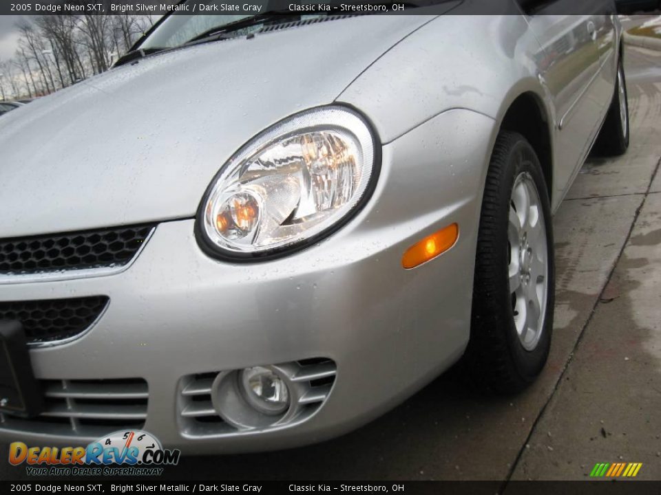 2005 Dodge Neon SXT Bright Silver Metallic / Dark Slate Gray Photo #3