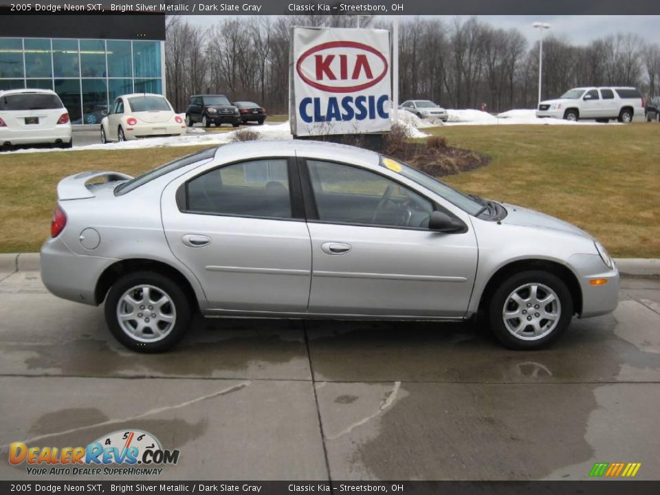 2005 Dodge Neon SXT Bright Silver Metallic / Dark Slate Gray Photo #8
