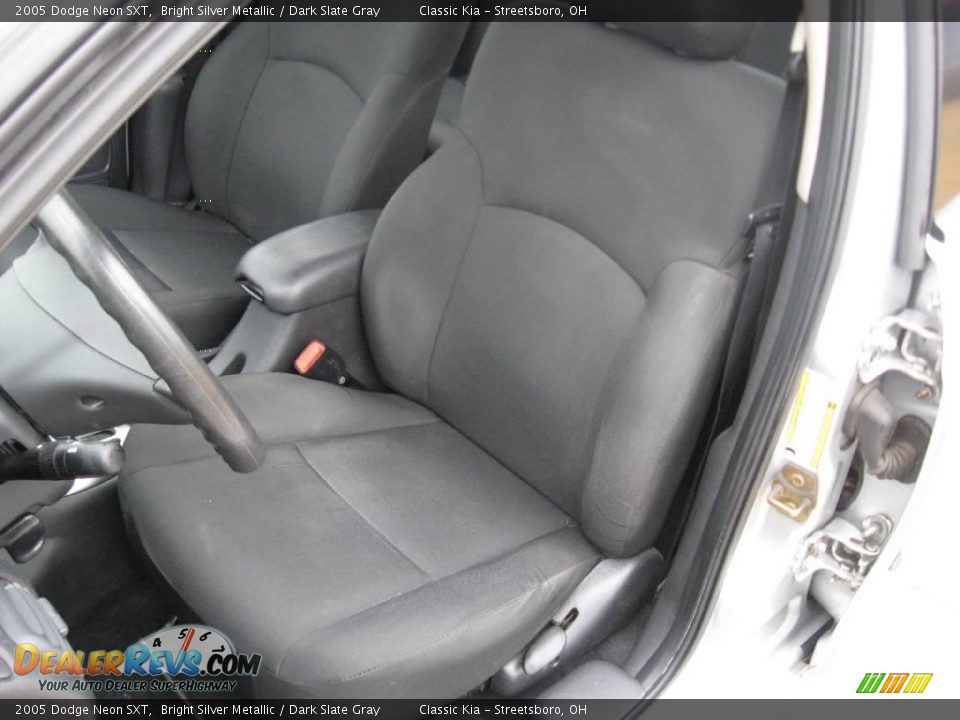 2005 Dodge Neon SXT Bright Silver Metallic / Dark Slate Gray Photo #29