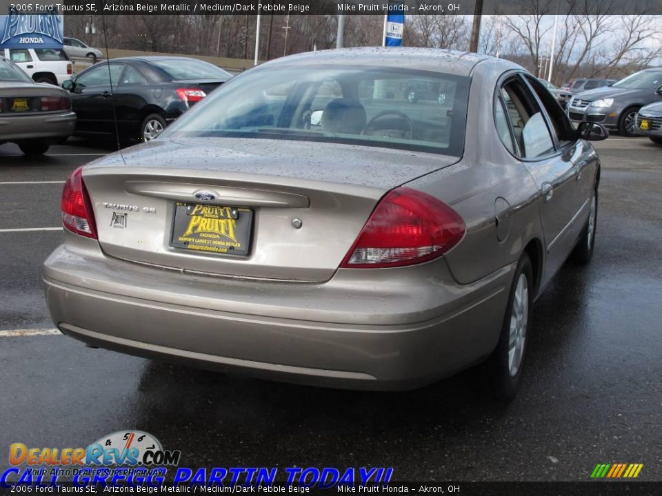 2006 Ford Taurus SE Arizona Beige Metallic / Medium/Dark Pebble Beige Photo #6