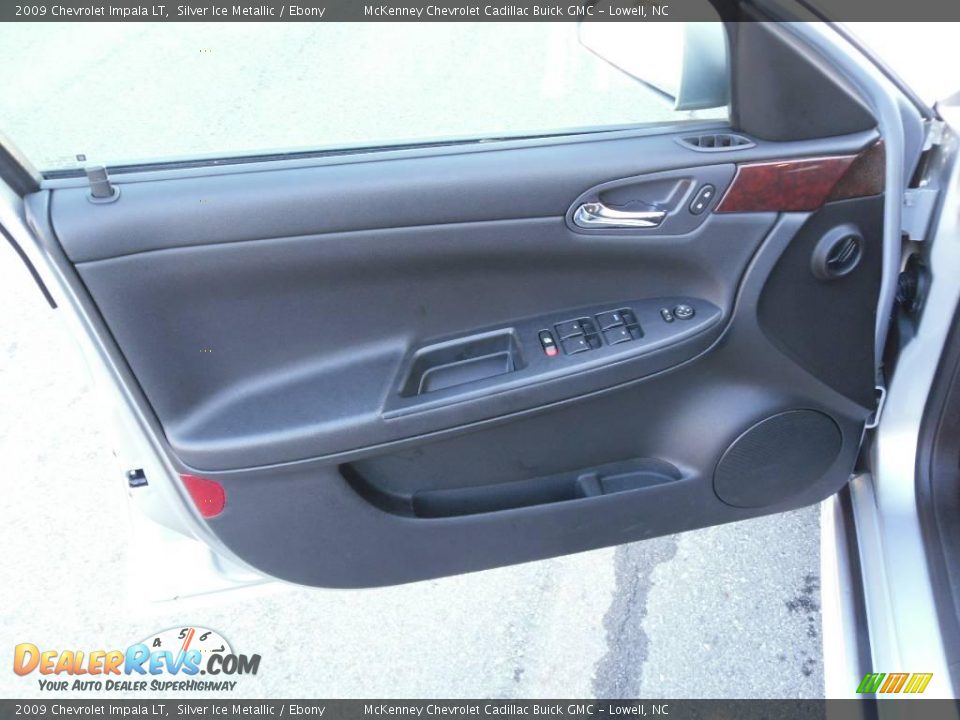 2009 Chevrolet Impala LT Silver Ice Metallic / Ebony Photo #7