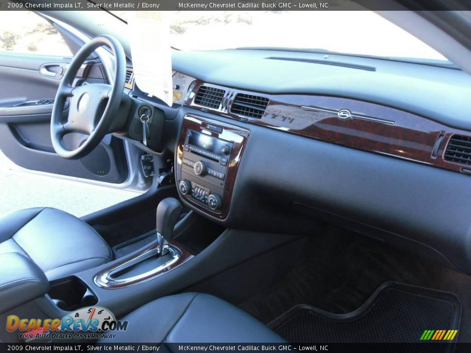 2009 Chevrolet Impala LT Silver Ice Metallic / Ebony Photo #14