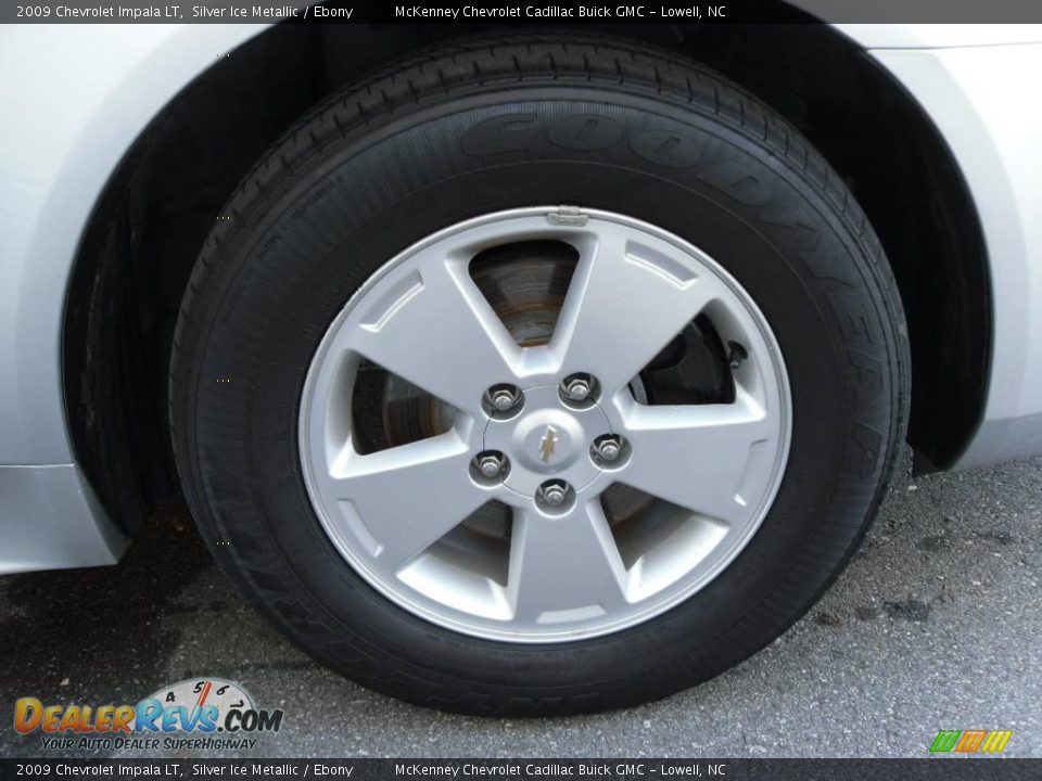 2009 Chevrolet Impala LT Silver Ice Metallic / Ebony Photo #16