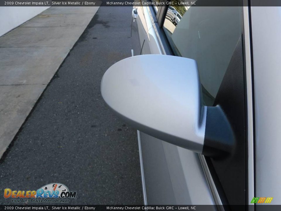2009 Chevrolet Impala LT Silver Ice Metallic / Ebony Photo #17