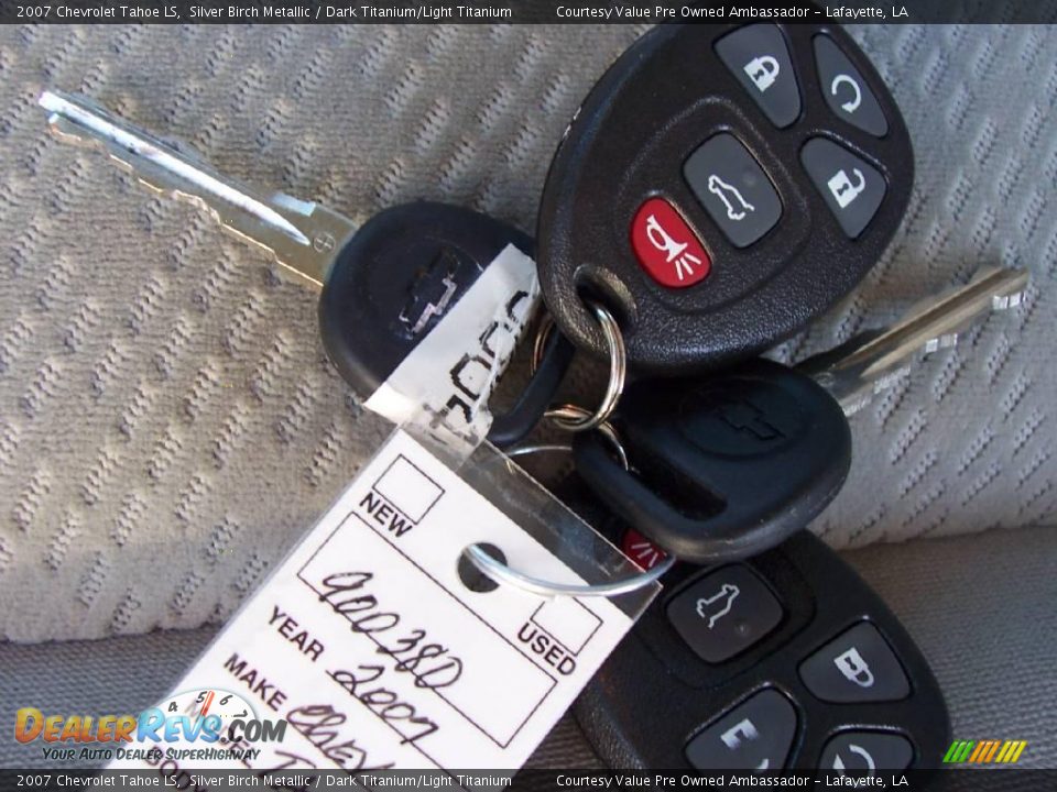 2007 Chevrolet Tahoe LS Silver Birch Metallic / Dark Titanium/Light Titanium Photo #18