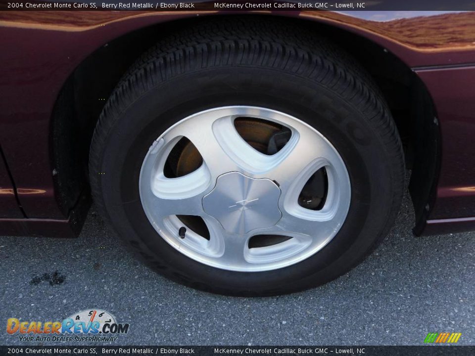 2004 Chevrolet Monte Carlo SS Berry Red Metallic / Ebony Black Photo #16