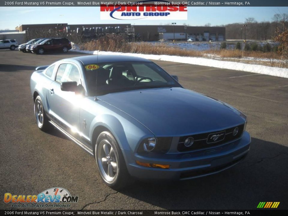 2006 Ford Mustang V6 Premium Coupe Windveil Blue Metallic / Dark Charcoal Photo #20
