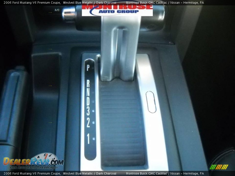 2006 Ford Mustang V6 Premium Coupe Windveil Blue Metallic / Dark Charcoal Photo #27