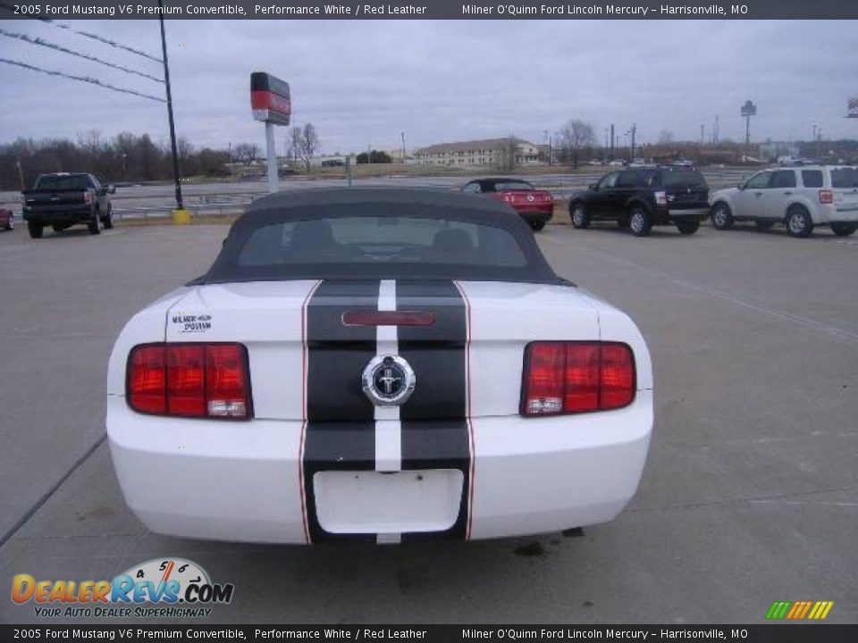 2005 Ford Mustang V6 Premium Convertible Performance White / Red Leather Photo #4