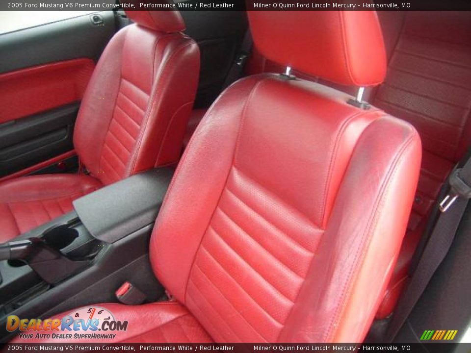 2005 Ford Mustang V6 Premium Convertible Performance White / Red Leather Photo #14