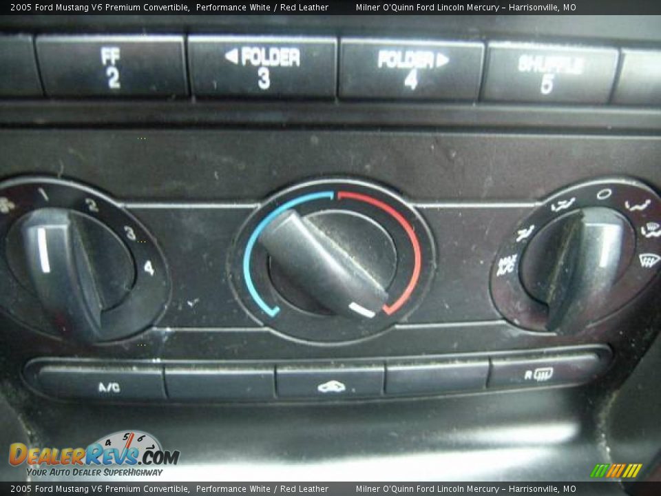 2005 Ford Mustang V6 Premium Convertible Performance White / Red Leather Photo #17