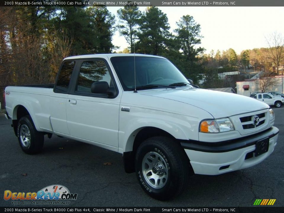2003 Mazda B-Series Truck B4000 Cab Plus 4x4 Classic White / Medium Dark Flint Photo #3