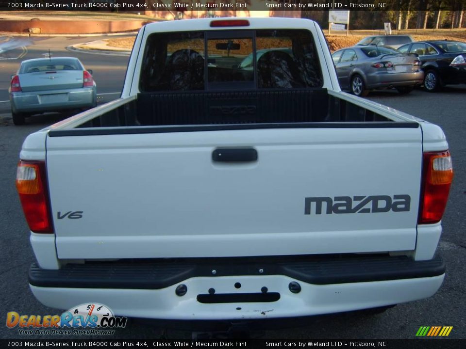 2003 Mazda B-Series Truck B4000 Cab Plus 4x4 Classic White / Medium Dark Flint Photo #5