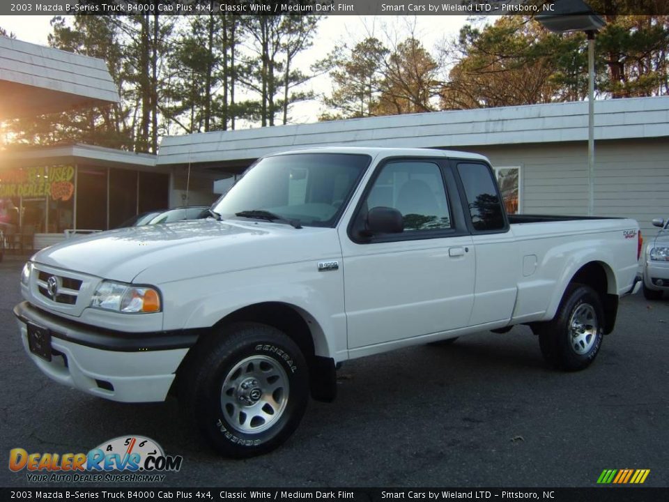2003 Mazda B-Series Truck B4000 Cab Plus 4x4 Classic White / Medium Dark Flint Photo #7
