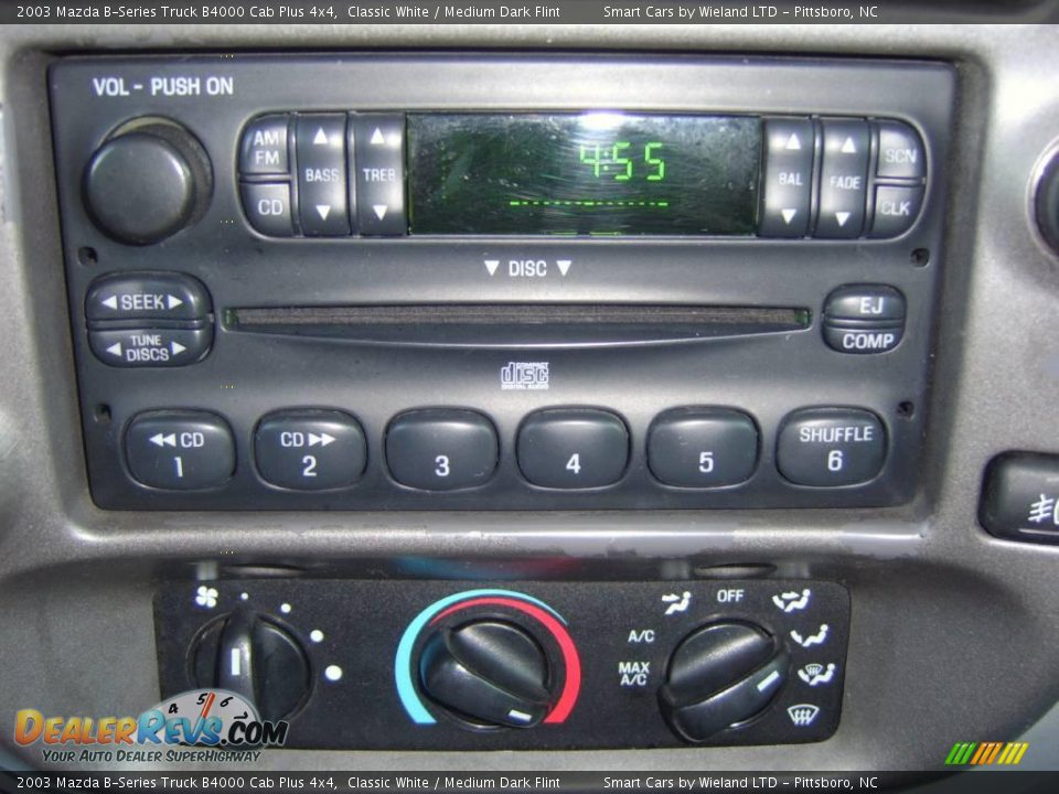 2003 Mazda B-Series Truck B4000 Cab Plus 4x4 Classic White / Medium Dark Flint Photo #14