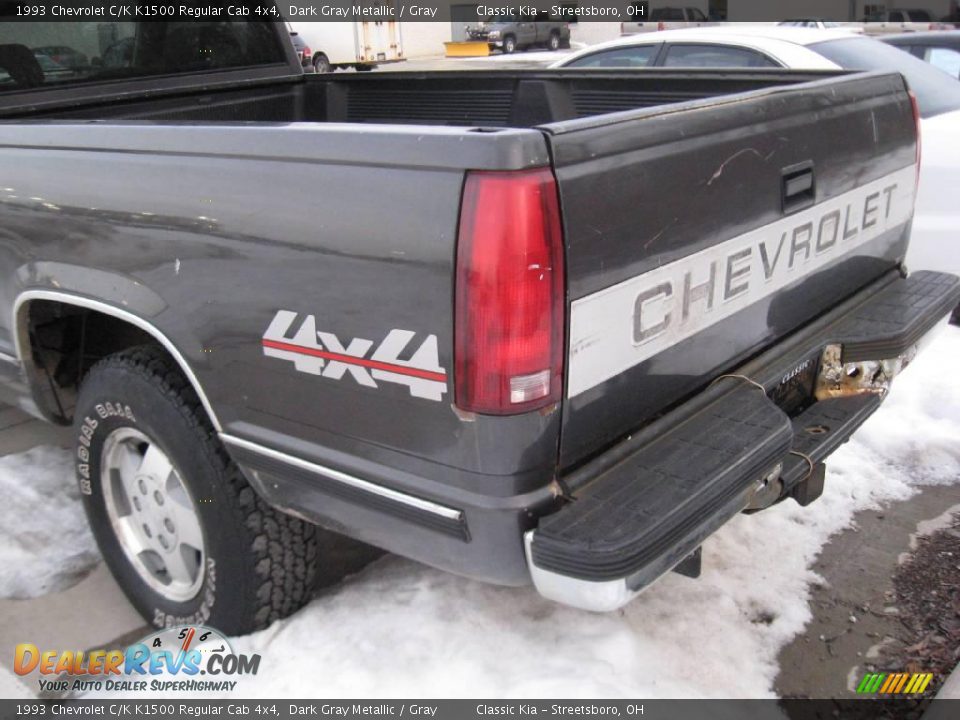 1993 Chevrolet C/K K1500 Regular Cab 4x4 Dark Gray Metallic / Gray Photo #6
