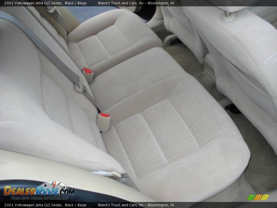 2001 Volkswagen Jetta GLS Sedan Black / Beige Photo #11