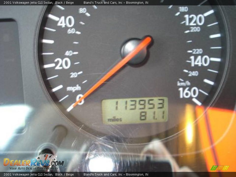 2001 Volkswagen Jetta GLS Sedan Black / Beige Photo #18