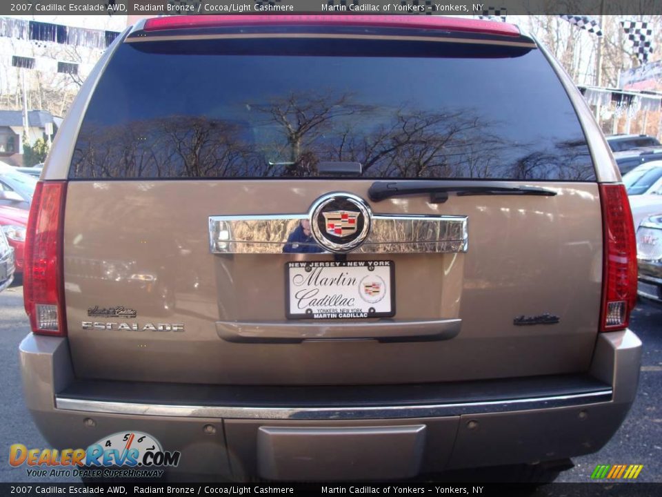 2007 Cadillac Escalade AWD Radiant Bronze / Cocoa/Light Cashmere Photo #5