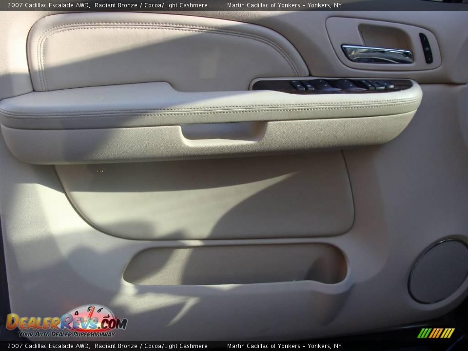 2007 Cadillac Escalade AWD Radiant Bronze / Cocoa/Light Cashmere Photo #10