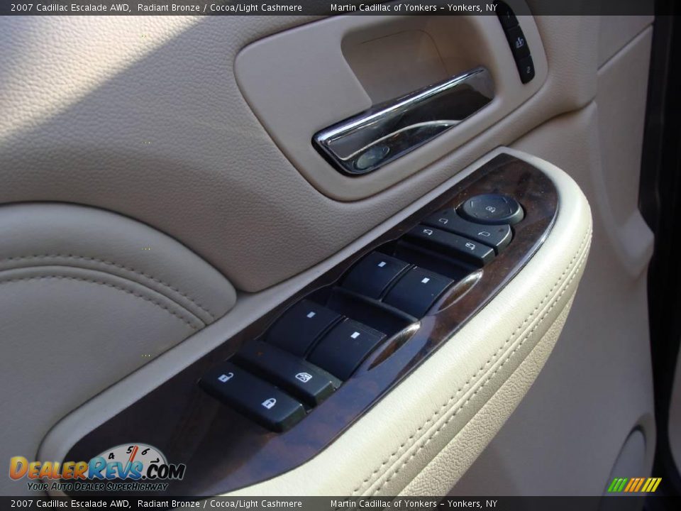 2007 Cadillac Escalade AWD Radiant Bronze / Cocoa/Light Cashmere Photo #11