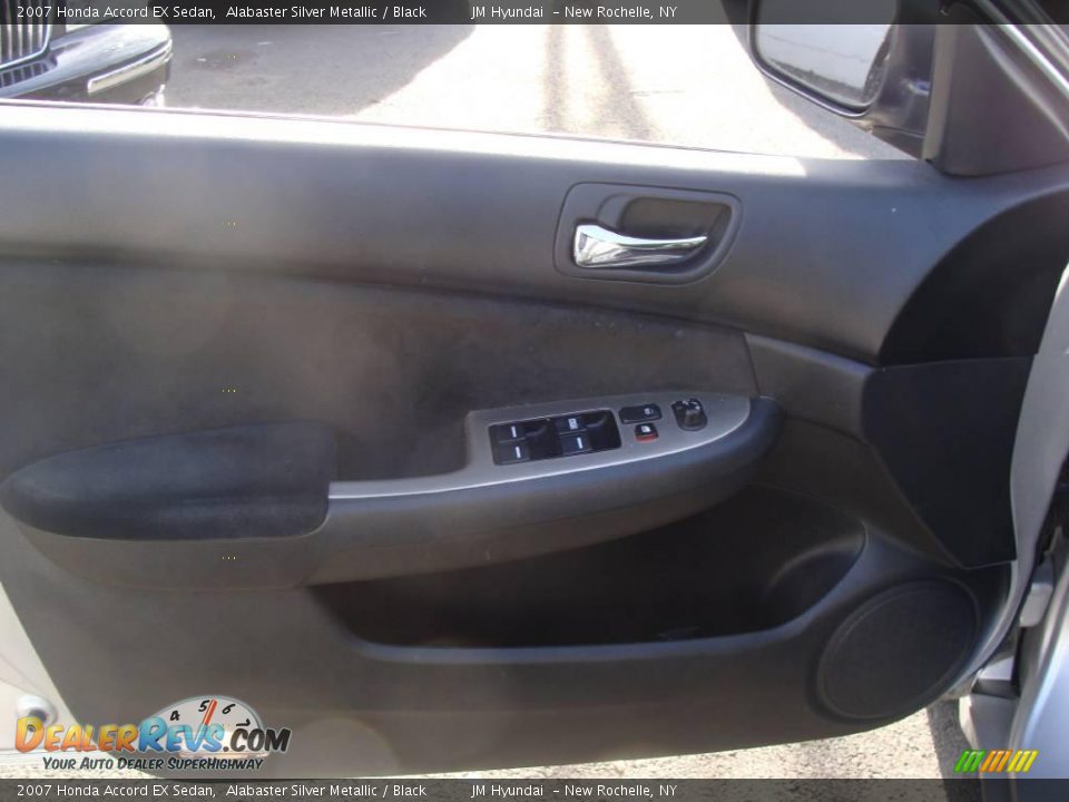 2007 Honda Accord EX Sedan Alabaster Silver Metallic / Black Photo #9