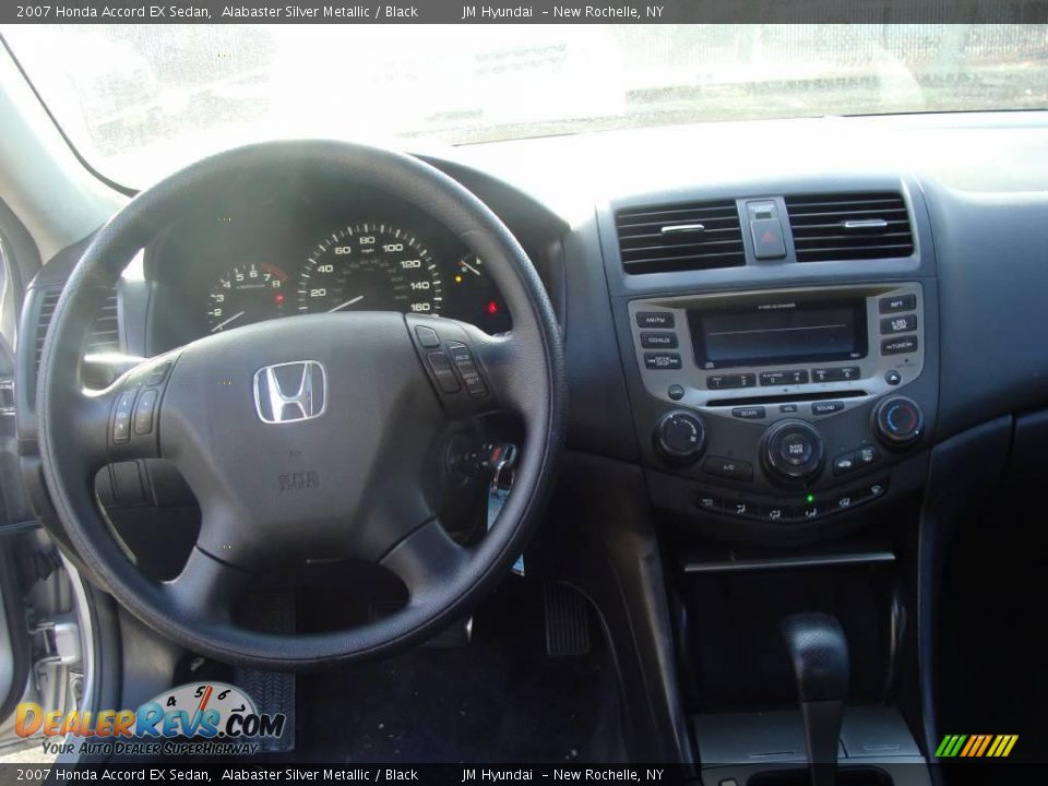 2007 Honda Accord EX Sedan Alabaster Silver Metallic / Black Photo #19