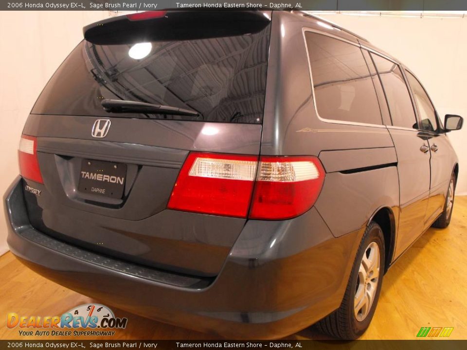2006 Honda Odyssey EX-L Sage Brush Pearl / Ivory Photo #5