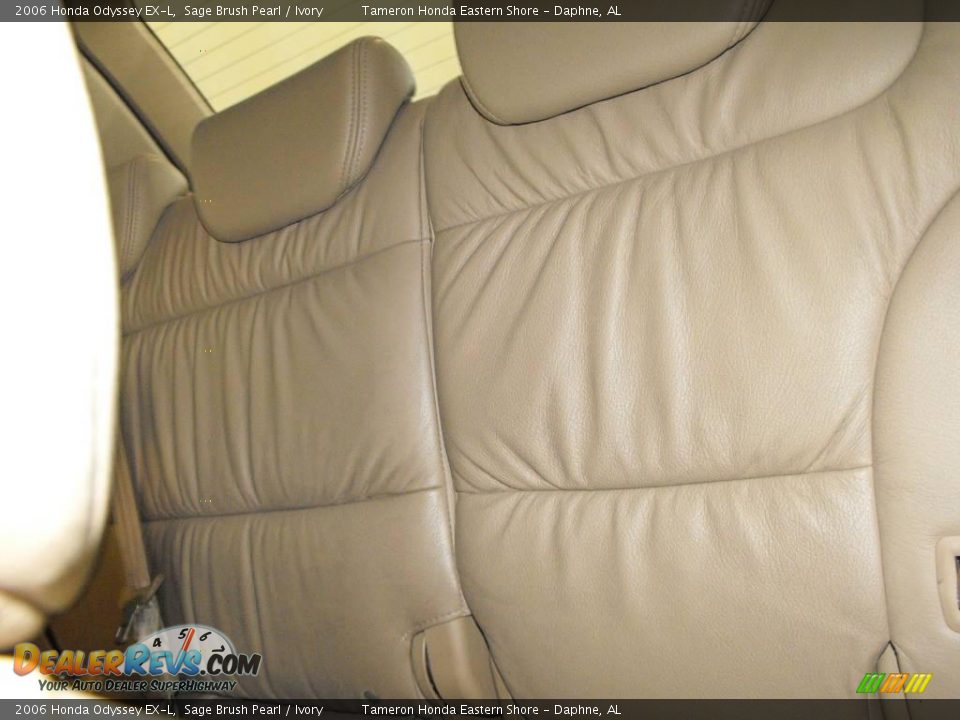 2006 Honda Odyssey EX-L Sage Brush Pearl / Ivory Photo #23