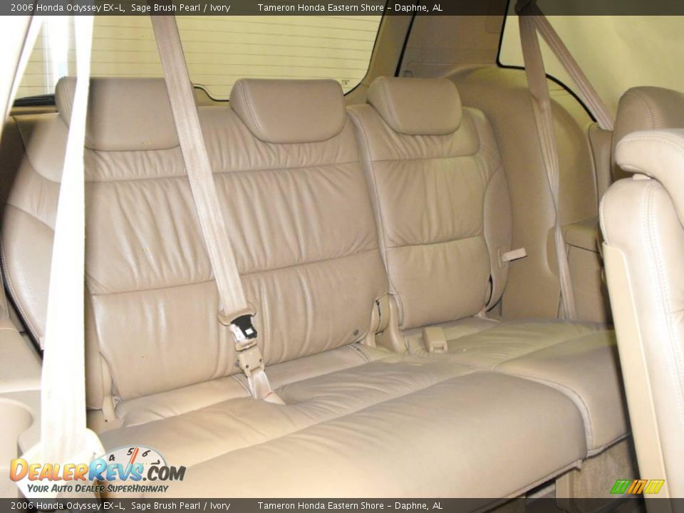 2006 Honda Odyssey EX-L Sage Brush Pearl / Ivory Photo #27
