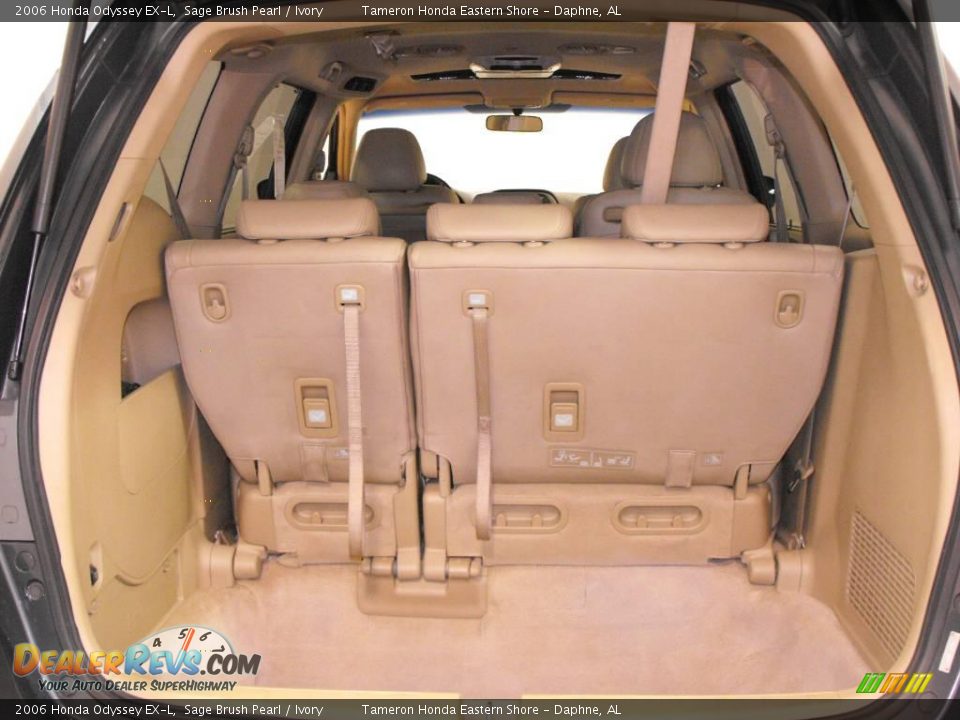 2006 Honda Odyssey EX-L Sage Brush Pearl / Ivory Photo #33