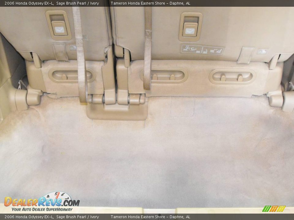 2006 Honda Odyssey EX-L Sage Brush Pearl / Ivory Photo #34