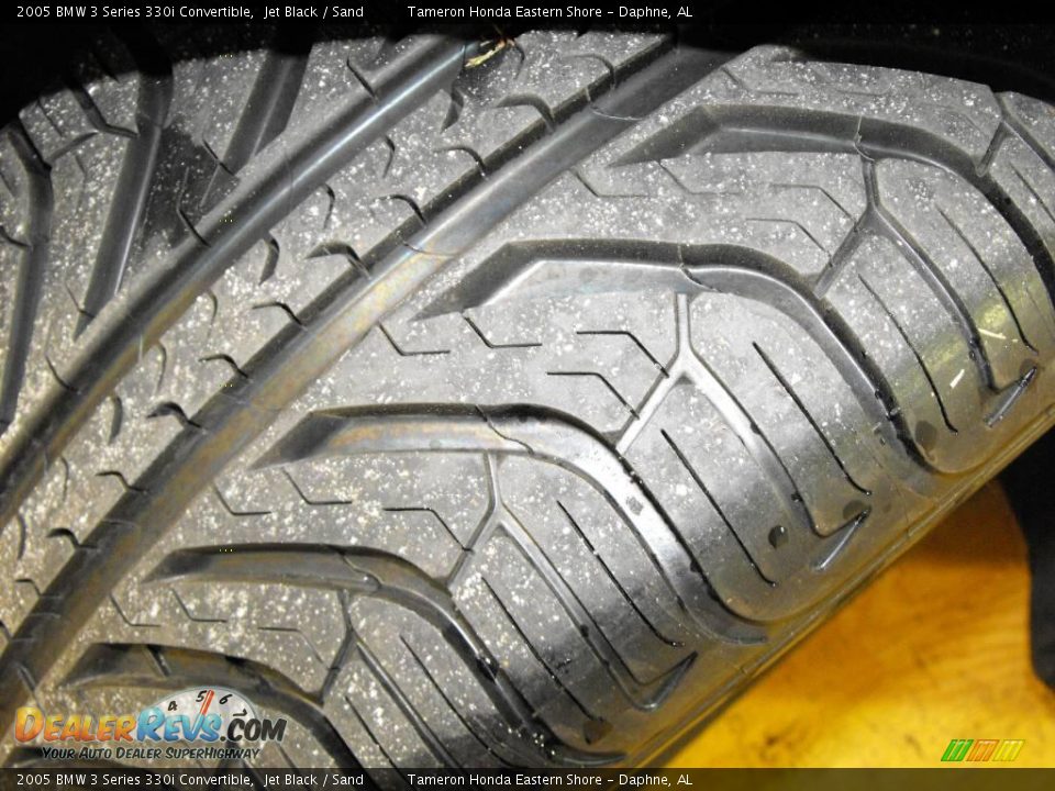 2005 BMW 3 Series 330i Convertible Jet Black / Sand Photo #31