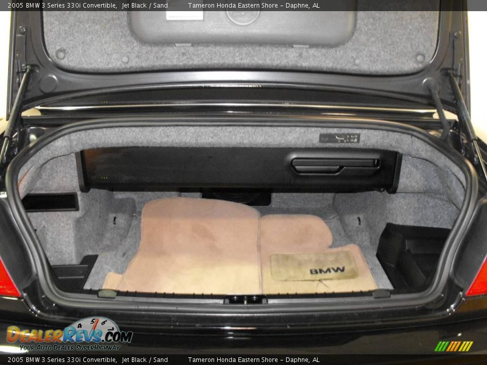 2005 BMW 3 Series 330i Convertible Jet Black / Sand Photo #34